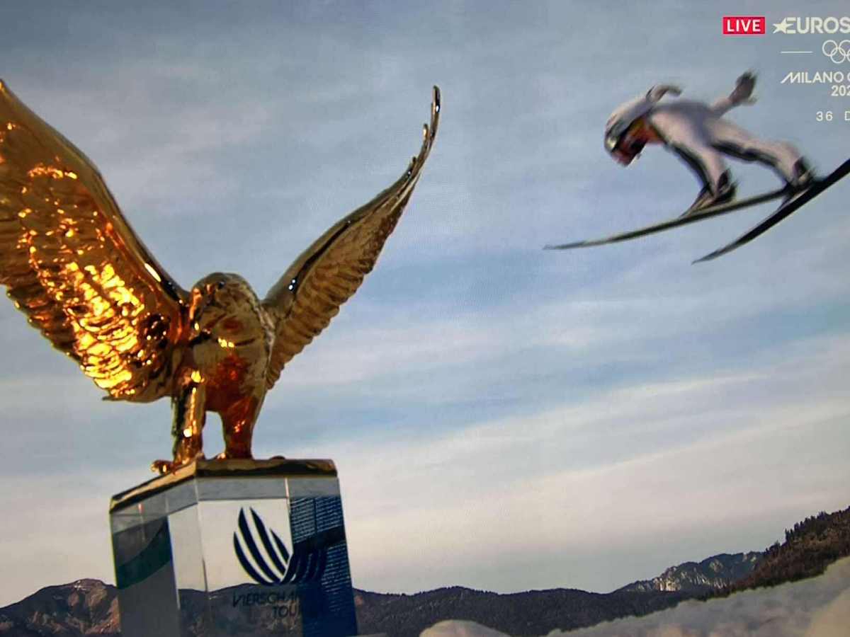 Domen Prevc pewnie wygrywa inauguracyjny konkurs TCS w&nbsp;Oberstdorfie